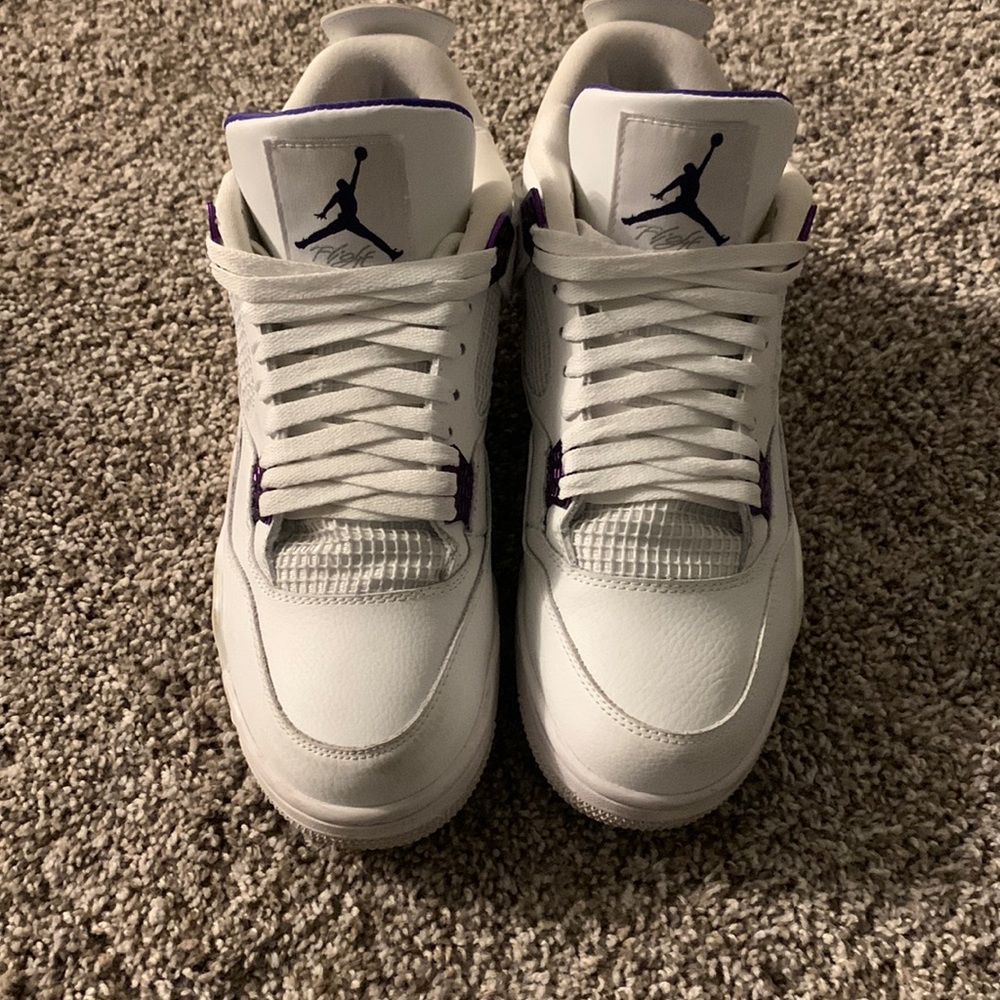 Jordan 4